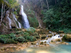 laos waterfall